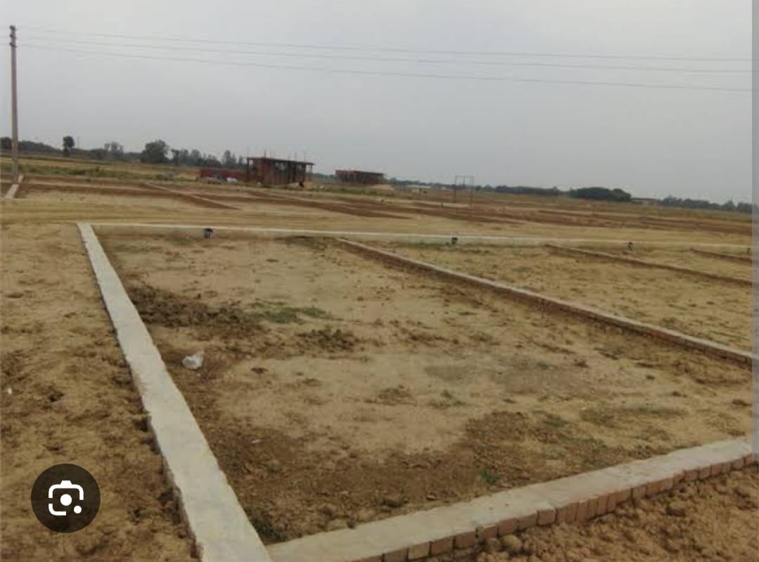 Plot For Sale in Deepak Enclave Colony 