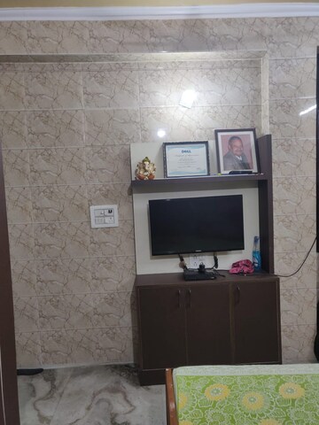 Bathroom in 2 BHK Builder Floor at Mahavir Enclave 1 – for Rent