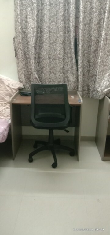 Furnished Amenities in 1 BHK Apartment at Fergusson College Road – for Rent