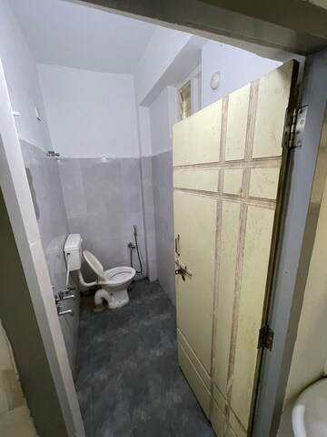 Bathroom in 1 BHK Apartment at SM Homes Kondapur, Kondapur – for Rent