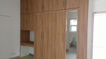 Furnished Amenities in 3 BHK Apartment at Sector 81 – for Sale