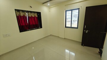 Room in 2 BHK Apartment at Manish Nagar – for Sale
