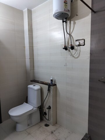 Bathroom in 3.5 BHK Independent House at Gardenia Glory, Sector 46 – for Rent