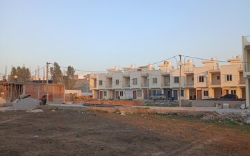 Plot For Sale in Sector 10 Greater Noida