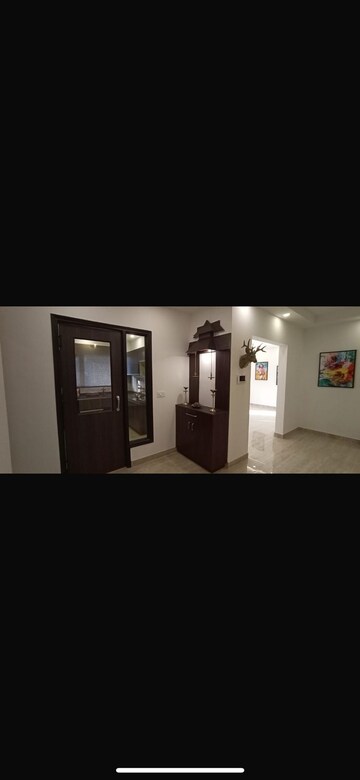 Room in 3 BHK Builder Floor at Ardee City, Sector 52 – for Sale