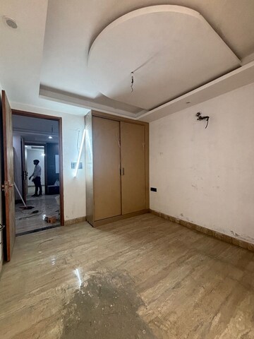 Room in 2 BHK Apartment at Palm Residency Chhatarpur, Chattarpur – for Rent