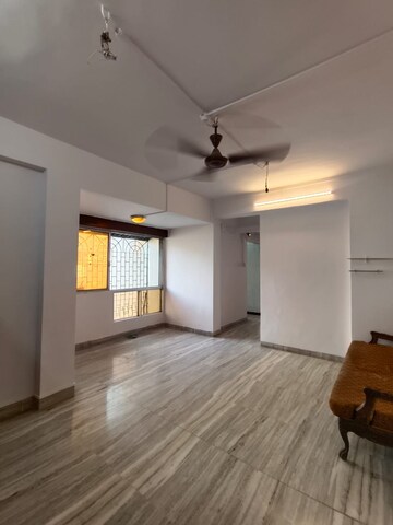 Room in 2 BHK Apartment at Bhagwati CHS, Andheri West – for Rent