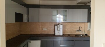 Kitchen in 3 BHK Apartment at Omaxe R2, Gomti Nagar – for Rent