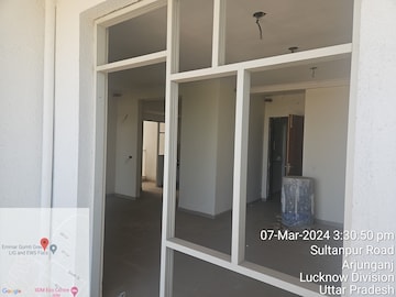 Building Lobby in 3 BHK Apartment at Omaxe Waterscapes, Gomti Nagar – for Rent