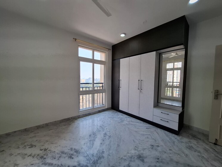 Room, sector 11 3 Bedroom 225 Sq.Yd. Builder Floor In Sector 11 Panchkula 8371800