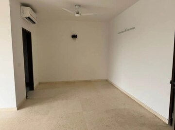 Room in 3 BHK Builder Floor at DLF Gardencity Enclave, Sector 93 – for Sale
