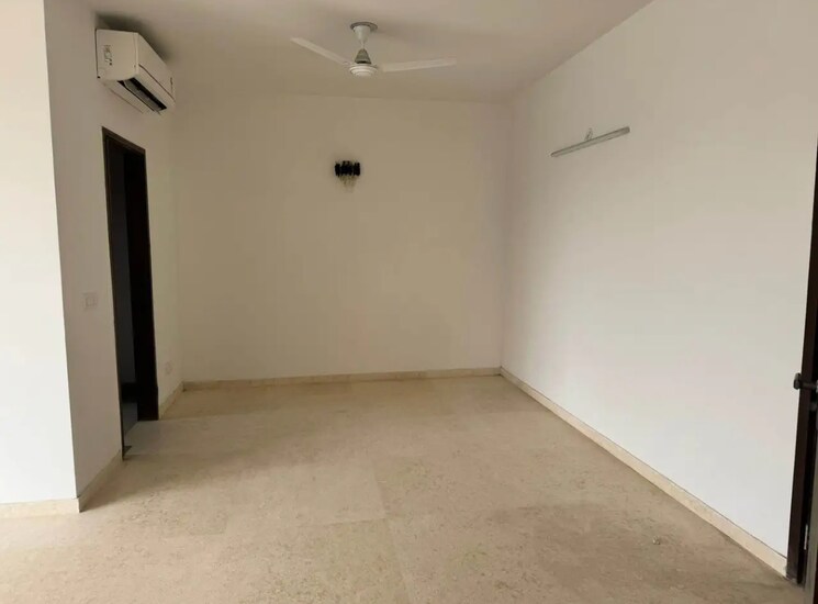 Room, dlf-gardencity-enclave 3 Bedroom 1650 Sq.Ft. Builder Floor In Sector 93 Gurgaon 8371921