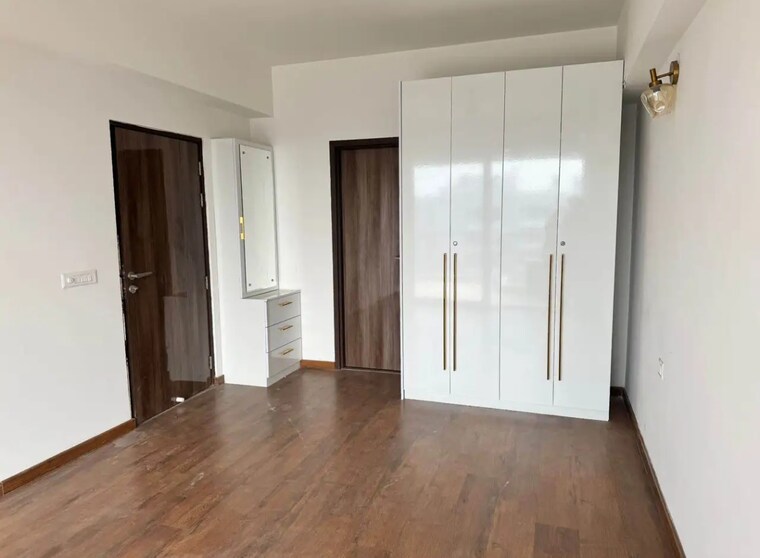 Room, dlf-gardencity-enclave 3 Bedroom 1650 Sq.Ft. Builder Floor In Sector 93 Gurgaon 8371921