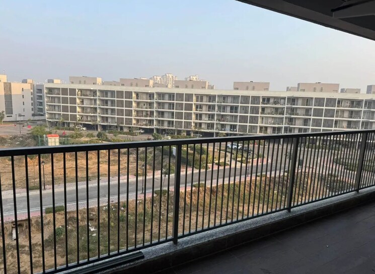 Balcony, dlf-gardencity-enclave 3 Bedroom 1650 Sq.Ft. Builder Floor In Sector 93 Gurgaon 8371921