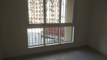 2 BHK Apartment For Rent in Lodha Amara, Kolshet Road