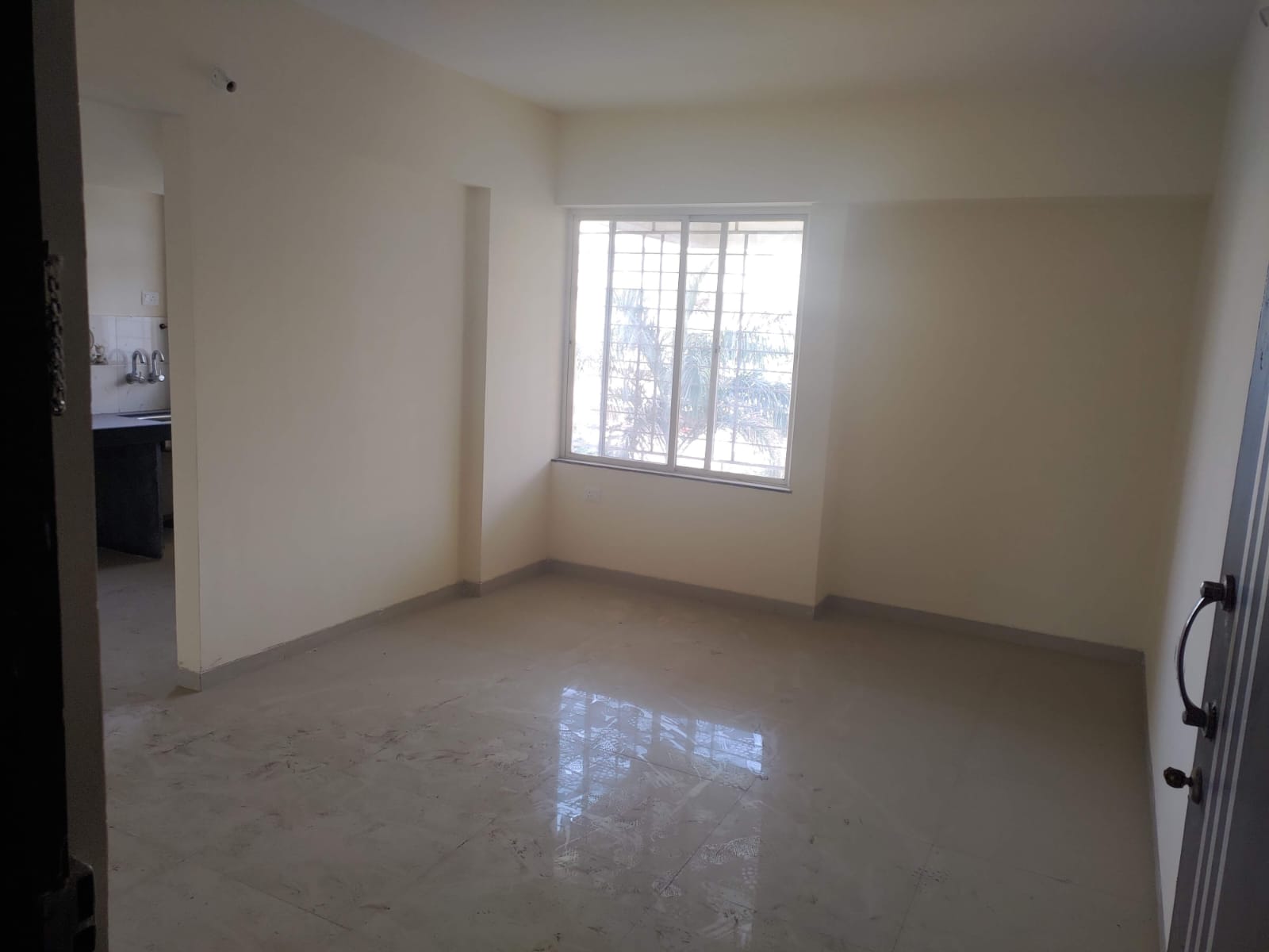 2 BHK + Servant Room Apartment For Sale in Supertech Defence Colony phase l