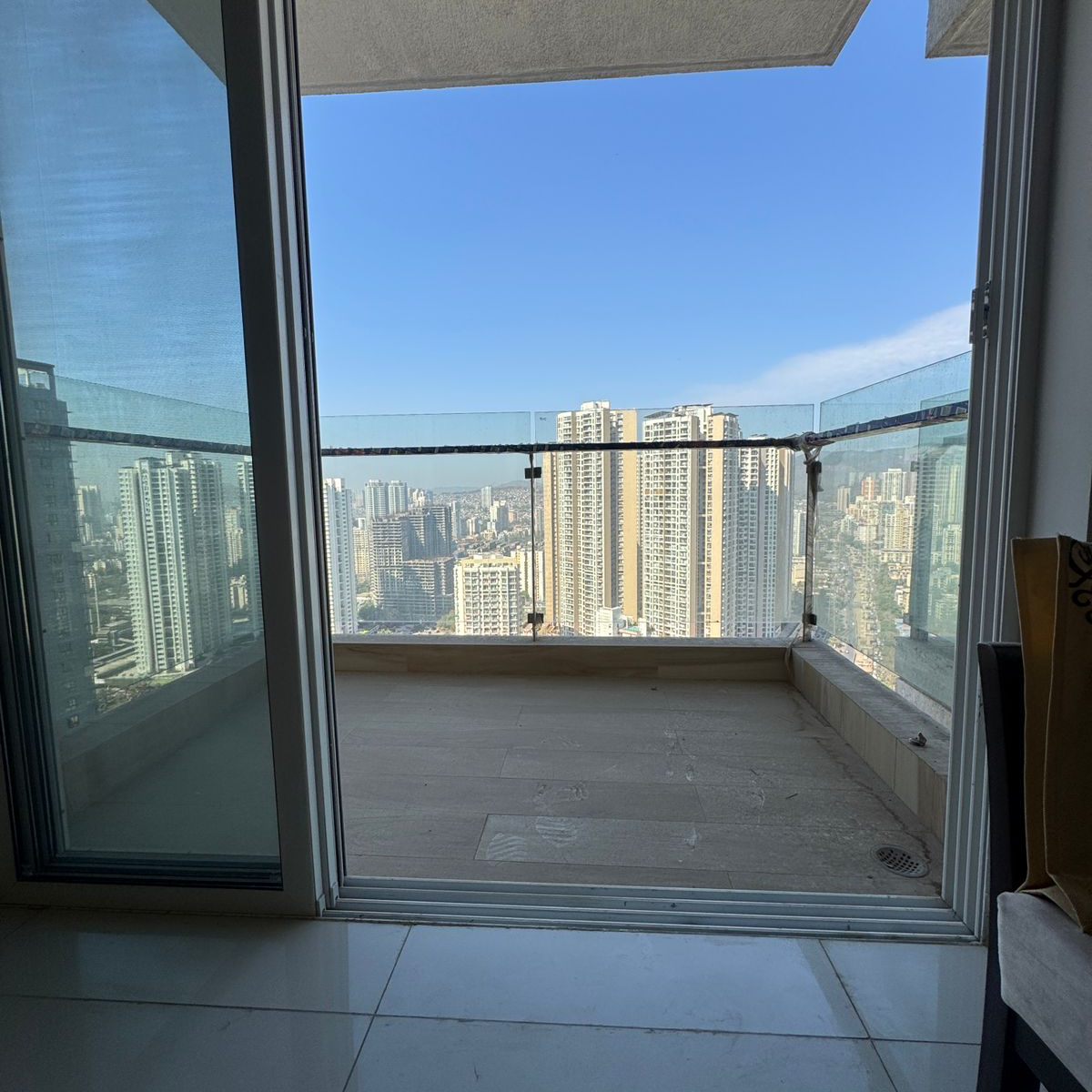 2.5 BHK Apartment For Sale in Wadhwa Atmosphere O2