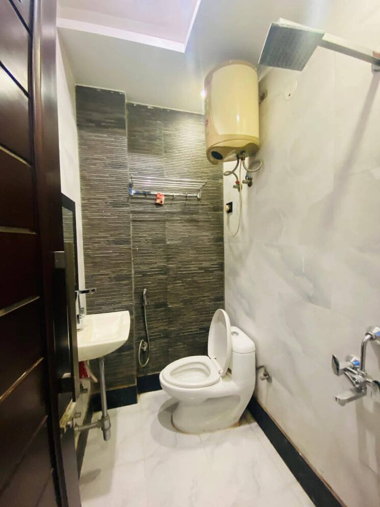 Bathroom, vrindavan-height 2 Bedroom 650 Sq.Ft. Apartment In Vasai East Palghar 8372134