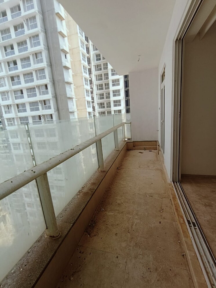 Balcony, omkar-alta-monte 2 Bedroom 1105 Sq.Ft. Apartment In Malad East Mumbai 8371939