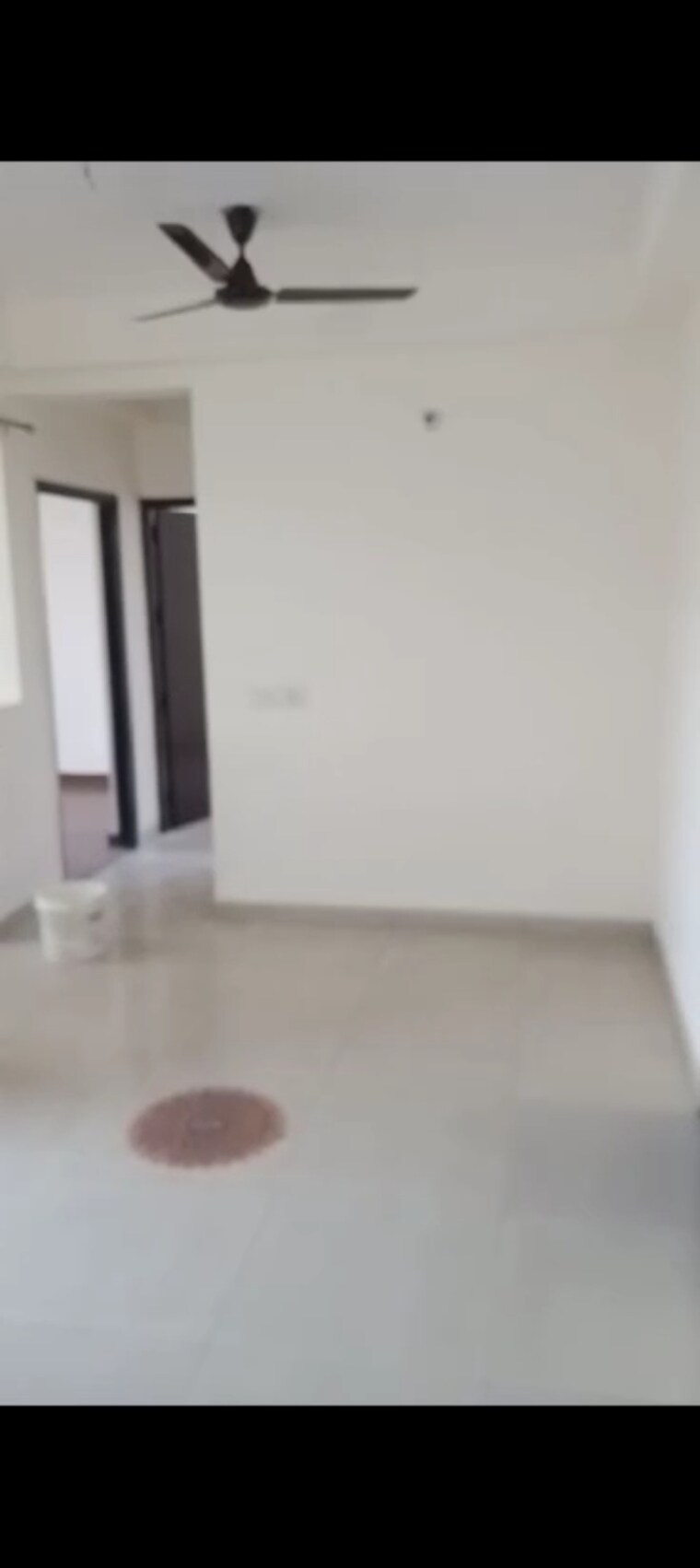 Room, la-residentia 2.5 Bedroom 1010 Sq.Ft. Apartment In Tech Zone 4 Greater Noida Greater Noida 8372250