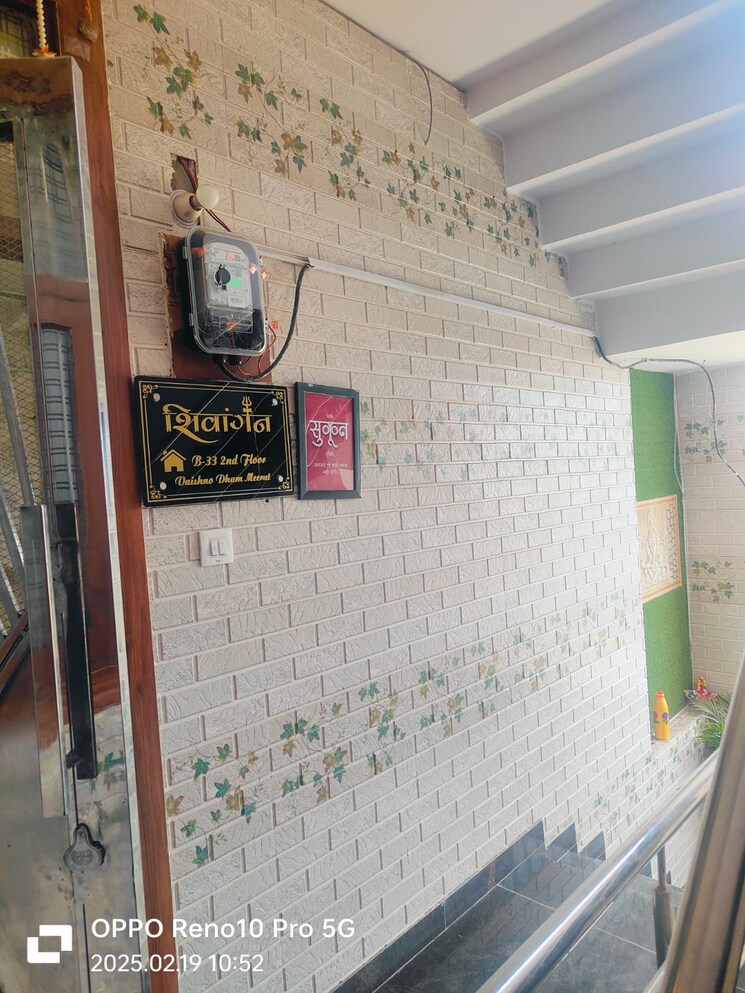 Other, meerut cantt 3.5 Bedroom 200 Sq.Yd. Builder Floor In Meerut Cantt Meerut 8372218