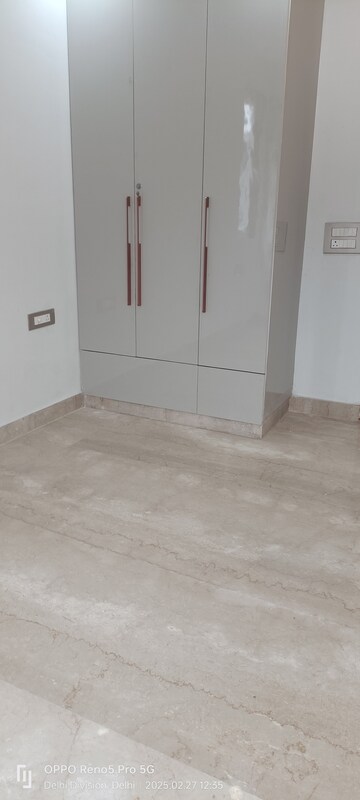 Bedroom in 3 BHK Apartment at Janakpuri – for Sale