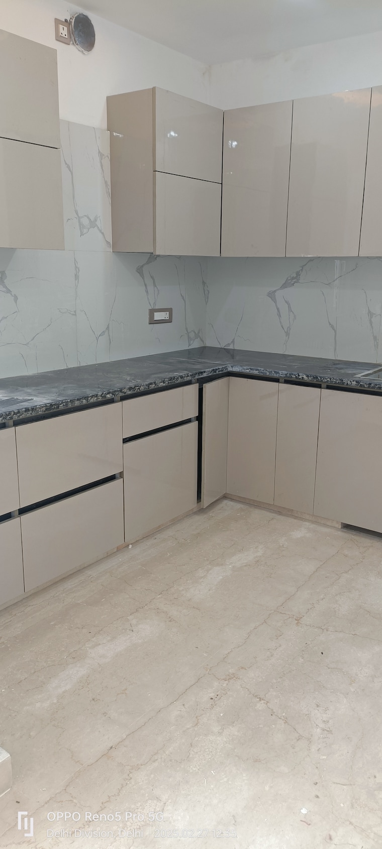 Kitchen, janakpuri 3 Bedroom 1300 Sq.Ft. Apartment In Janakpuri Delhi 8372302