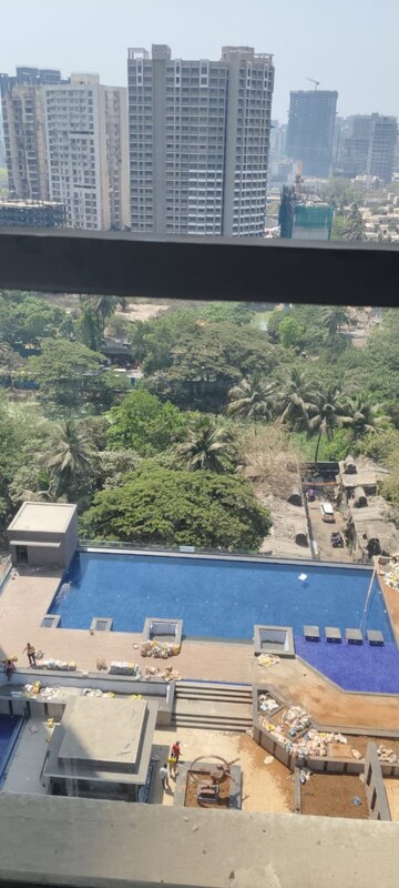 Master Bedroom in 3 BHK Apartment at Ekta Tripolis, Goregaon West – for Rent