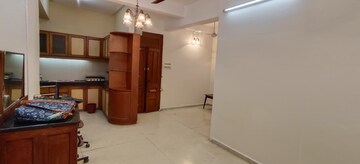 Room in 1 BHK Apartment at Usha Sadan Apartment, Colaba – for Rent