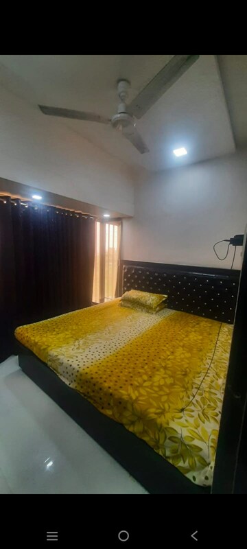 Bedroom in Studio Apartment at Royal Palms, Goregaon East – for Rent