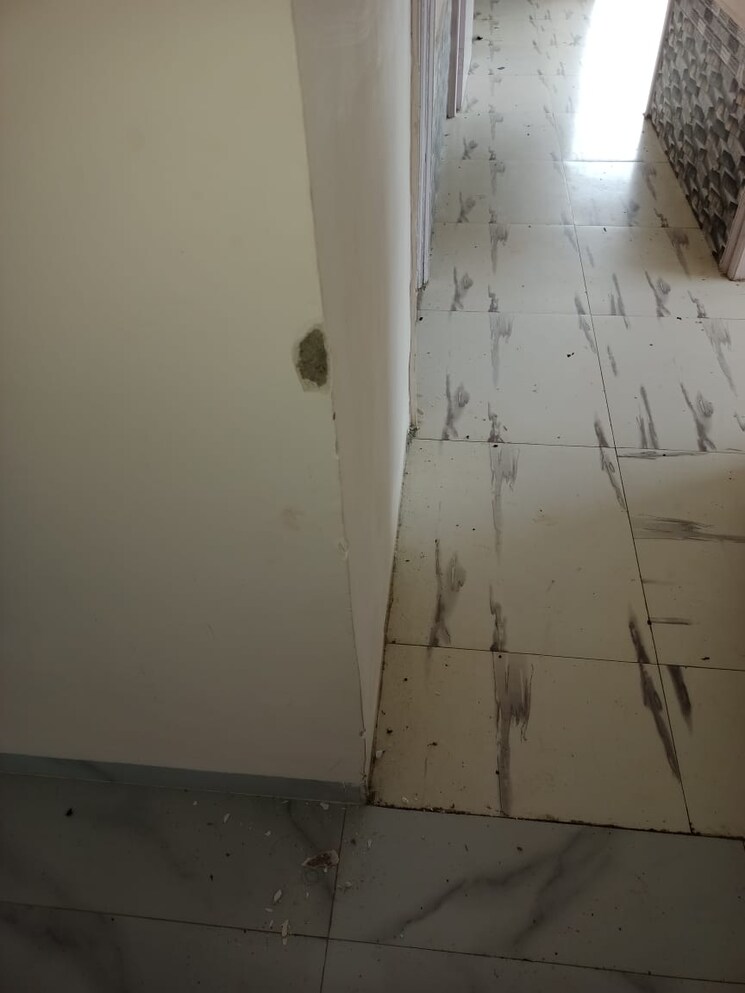 Bathroom, royal-palms-garden-view 2 Bedroom 700 Sq.Ft. Apartment In Goregaon East Mumbai 8372427