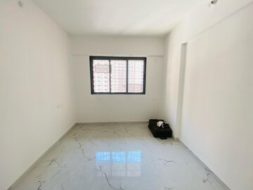 Room in 1 BHK Apartment at Lodha Panacea 1, Dombivli East – for Rent