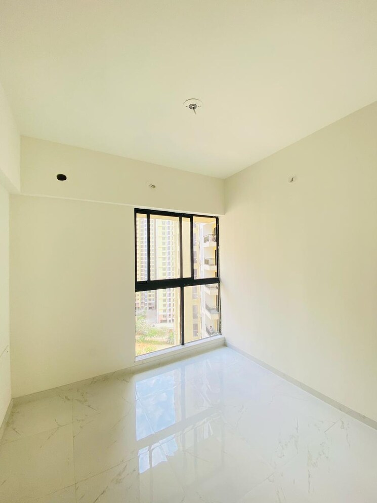 Room, runwal-gardens 1 Bedroom 353 Sq.Ft. Apartment In Dombivli East Thane 8372628