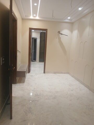 Bedroom in 2 BHK Builder Floor at Paschim Vihar – for Rent