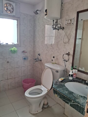 Master Bedroom in 3 BHK Apartment at Ansal Sushant Estate, Sector 52 – for Rent