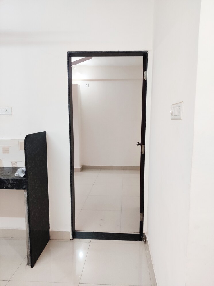 Room, panchshil-world-trade-center 1 Bedroom 557 Sq.Ft. Apartment In Kharadi Pune 8372655