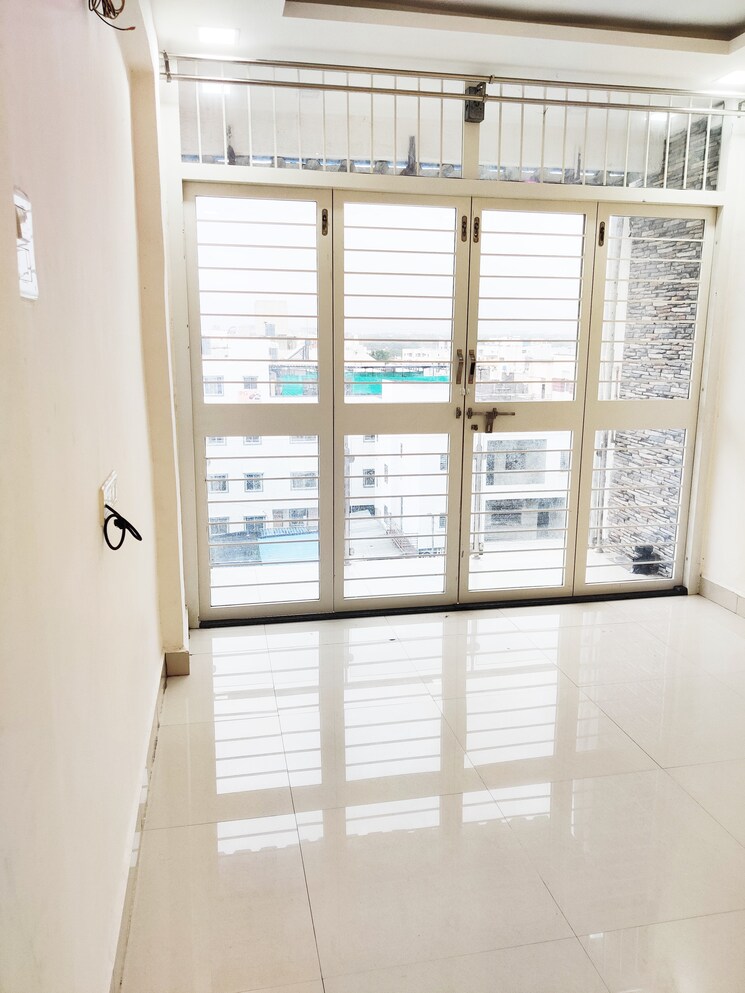 Room, panchshil-world-trade-center 1 Bedroom 557 Sq.Ft. Apartment In Kharadi Pune 8372655