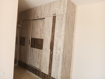 Furnished Amenities in 3 BHK Builder Floor at Cosmos Floors, Sector 52 – for Rent