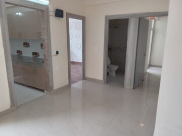 Room in 2 BHK Apartment at Raj Nagar Extension – for Rent