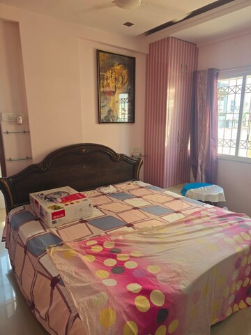 Master Bedroom in 3 BHK Apartment at Vrindavan Colony – for Rent