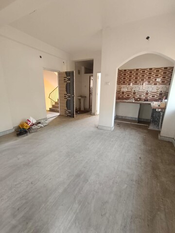Room in 3 BHK Builder Floor at Parnasree Pally – for Sale