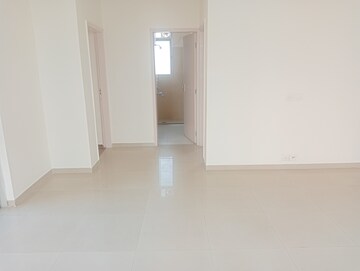 Room in 3.5 BHK Apartment at Bestech Park View City 1, Sector 48 – for Rent
