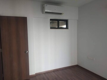 Room in 1 BHK Apartment at Lodha Codename Premier, Dombivli East – for Sale