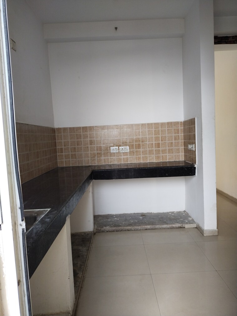Kitchen, mahagun-mywoods 2 Bedroom 935 Sq.Ft. Apartment In Sector 16c Greater Noida Greater Noida 8372894