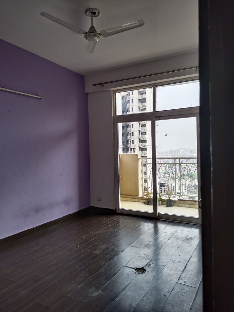 Room, mahagun-mywoods 2 Bedroom 935 Sq.Ft. Apartment In Sector 16c Greater Noida Greater Noida 8372894