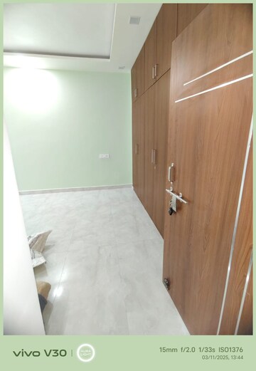 Room in 2 BHK Independent House at Gomti Nagar – for Rent