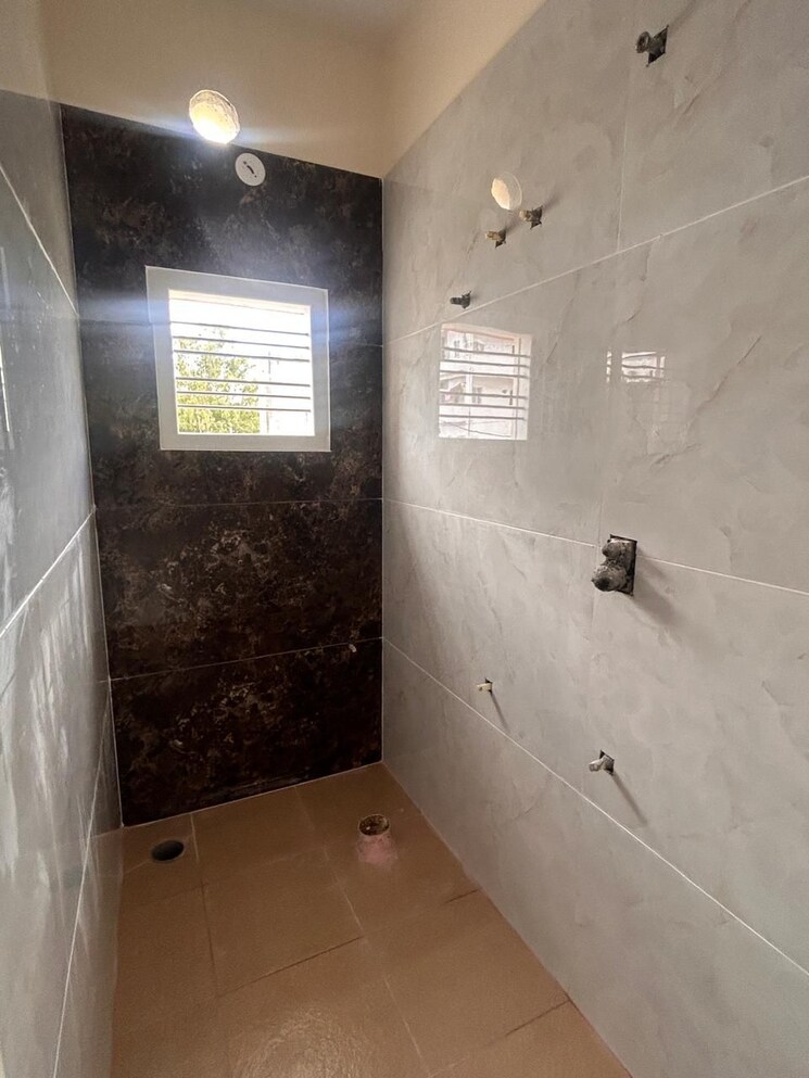 Bathroom, jayanagar 3.5 Bedroom 1350 Sq.Ft. Independent House In Jayanagar Bangalore 8346264