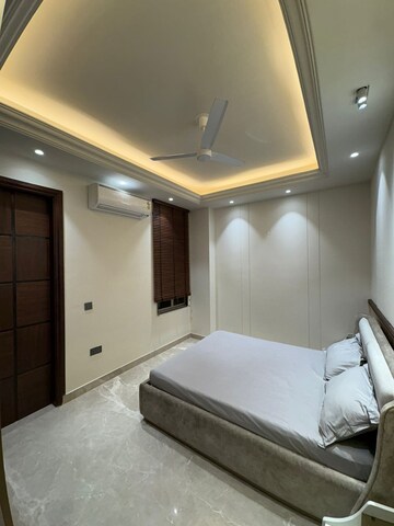 Bedroom in 4 BHK Builder Floor at SS 100, Sector 49 – for Sale