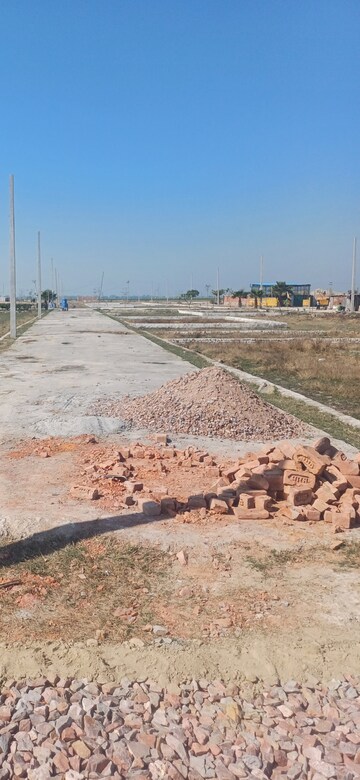  Plot For Sale in Jewar
