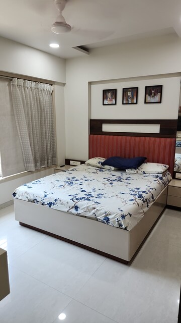 Bedroom in 2 BHK Apartment at Jogeshwari East – for Sale